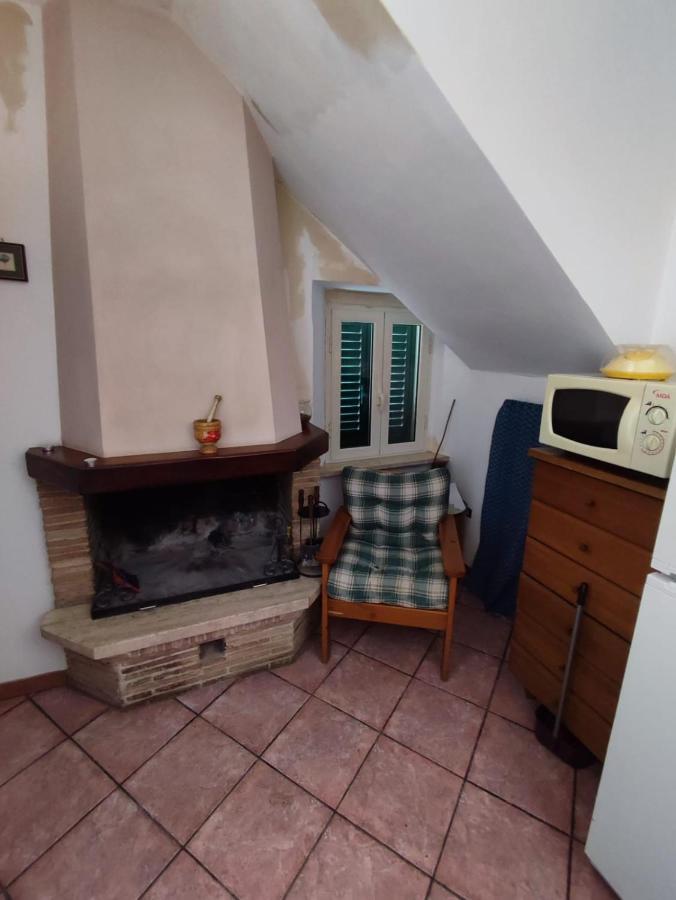 Casa Vacanza Nonna Maria Calvi dellʼ Umbria Εξωτερικό φωτογραφία
